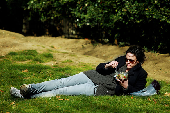 Has spring sprung?: Picnic in Hanover Square