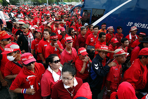 Thailand blood protest: Thaksin Shinawatra supporters wait in line to donate blood