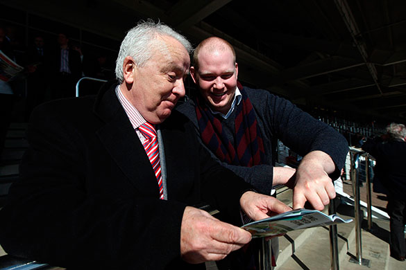 Cheltenham: Horse Racing - 2010 Cheltenham Festival -  Day One