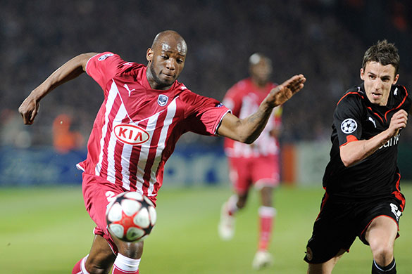 Champions League: Olympiakos' Matt Derbyshire and Bordeaux's Michael Ciani 