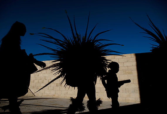 24 hours in pictures: Mexican football fans in Torreon