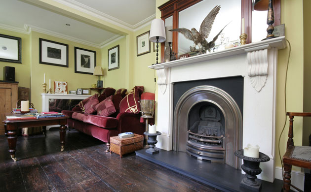 Trading up, trading down: Trading up, trading down kitson road