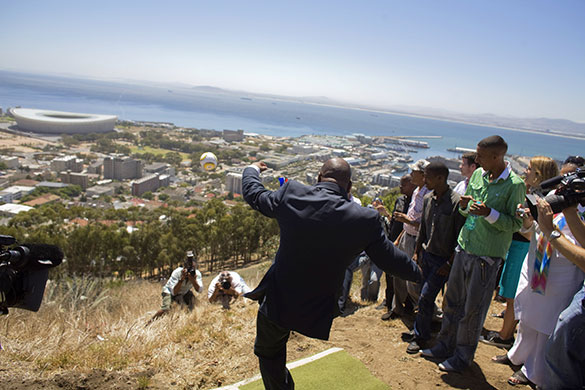 24 hours in pictures: 100 days before the FIFA World Cup  in South Africa 
