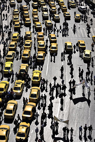 24 hours in pictures: Athens, Greece: Taxi drivers block Syntagma square during a 48-hour strike
