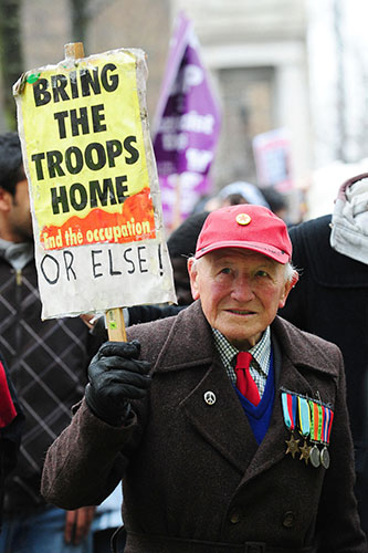 EDF march in Bolton: Rival protest groups clash