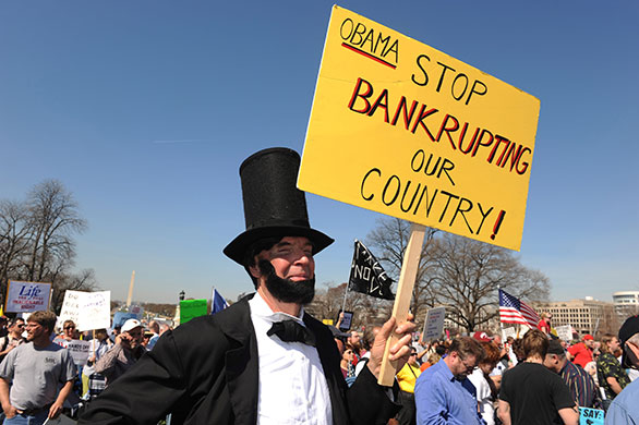 Healthcare reform: Repubican lawmakers and opponents hold a rally