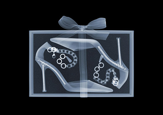 X-ray: Shoes in a box