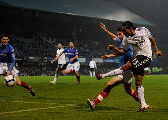 Premier League: Florent Malouda, Marc Wilson