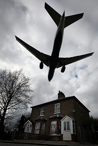 24 Hours in Pictures: Spring Of Discontent As Looming Strikes Threaten The British Economy
