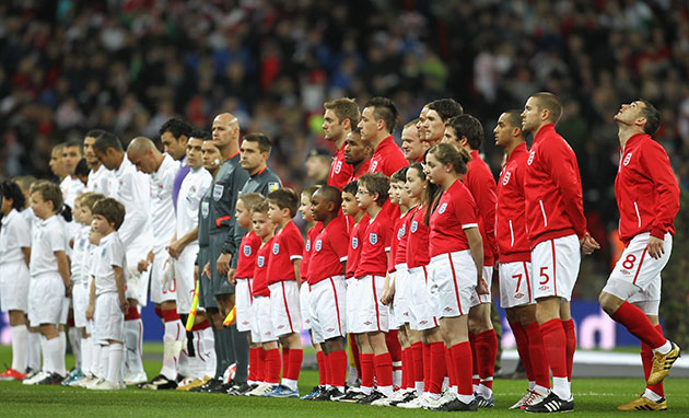 England v Egypt: The teams line up before kick off 