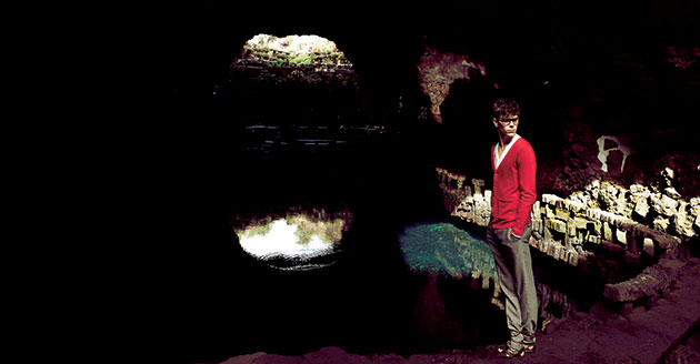 Fashion shoot: Men in red: Fashion shoot: Men in red