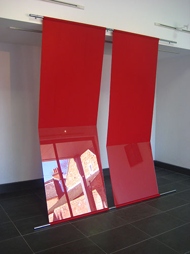 Exhibitionist gallery: Meteor