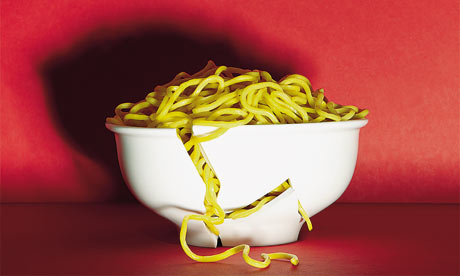 cracks, noodles, bowl