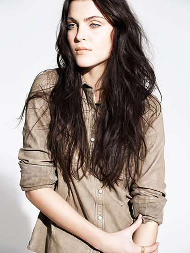 Modern leather fashion: Leather shot four