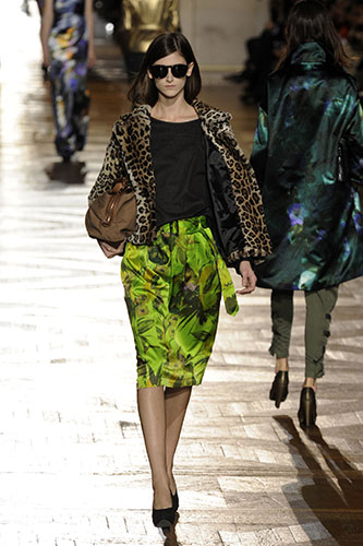 Briefing08: A creation by Belgian designer Dries Van Note