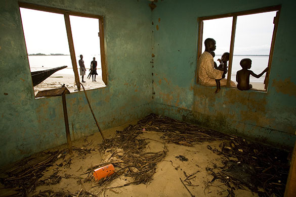 The Curse of Black Gold: Environmental and human impact of oil extraction in Niger Delta, Nigeria