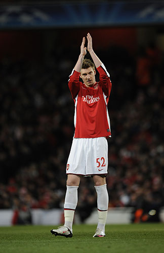 Arsenal v Porto: Bendtner applauds as the crowd chant his name