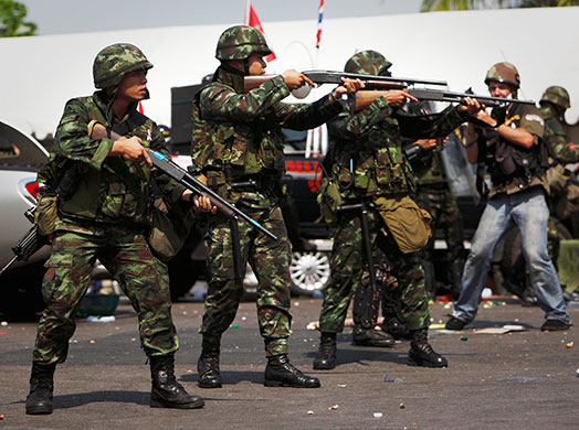 Riots in Thailand: Thai Red Shirts Clash With Soldiers In Bangkok