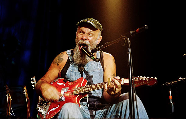 Glastonbury 2010: Glastonbury Line Up Announced