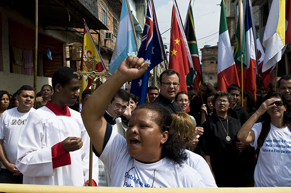 Te Vejo Maré: This was a protest against the war between two rival drug factions