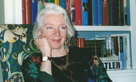 Elizabeth Chater