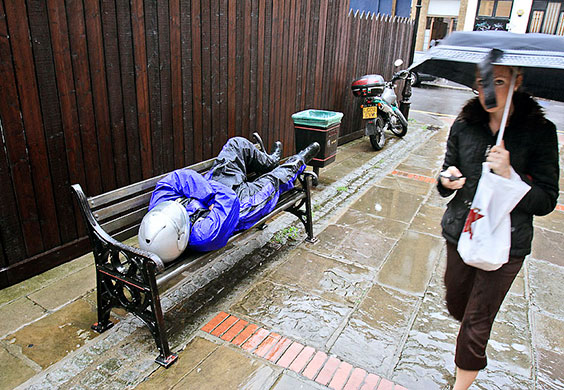 Street Photography: Courier