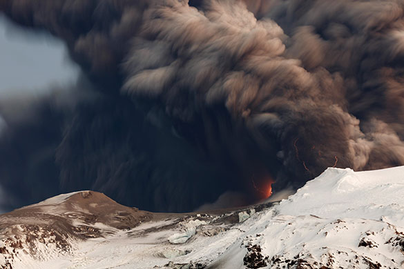 Volcano in Iceland: Smoke and lava are seen as a volcano erupts in Eyjafjallajokul 