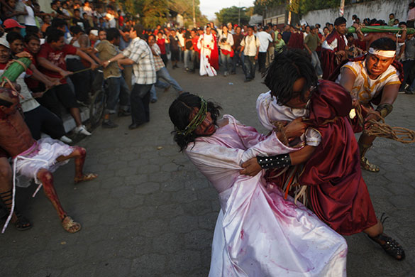 24 hours: Monimbo, Nicaragua: Actors re-enact the crucifixion of Jesus