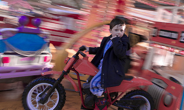 Puppkin's assignment: Puppkin participates in the capturing movement monthly assignment