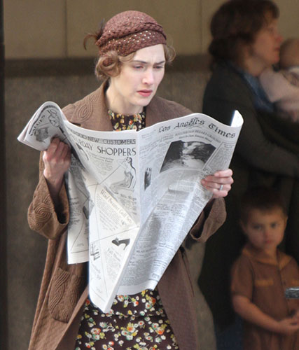 Week in film April 23: 'Mildred Pierce' film set, New York, America - 18 Apr 2010