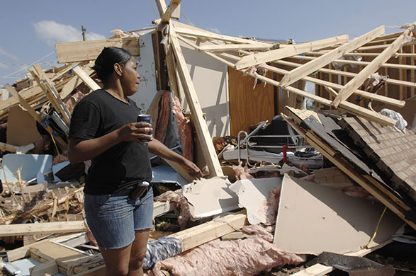 mississippi tornado: Tornado tears through Mississippi killing 10 people
