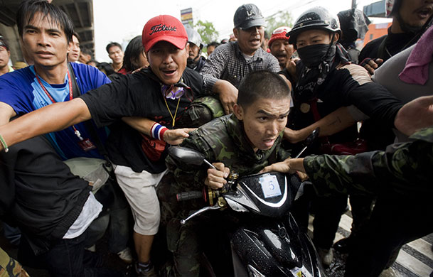 Thailand protests: violence escalates in Bangkok