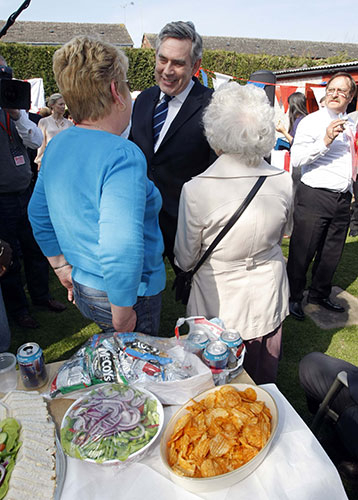 2010 Election: Gordon Brown on a visit to a house in Bedworth 
