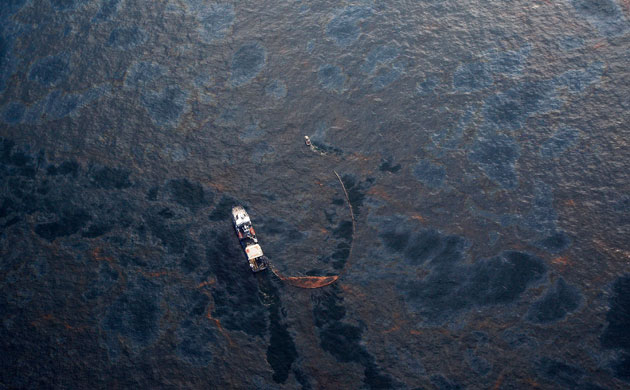 Oil spill: Deepwater Horizon oil rig spill in Gulf of Mexico