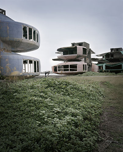 Exhibitionist 0105: Lanwei/Decaying End