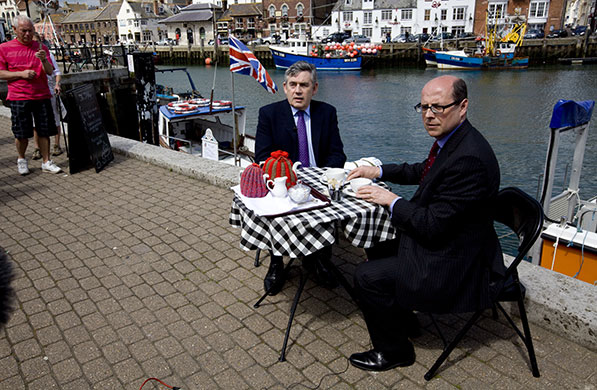 Martin Argles campaign: Gordon Brown and Nick Robinson by the harbour in Weymouth