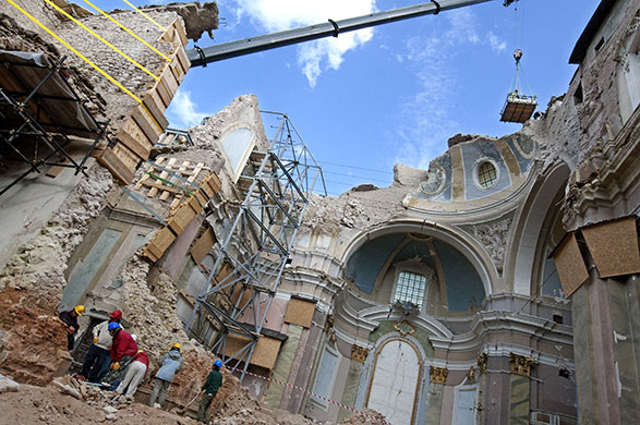 L'Aquila: Santa Maria in Paganica Church