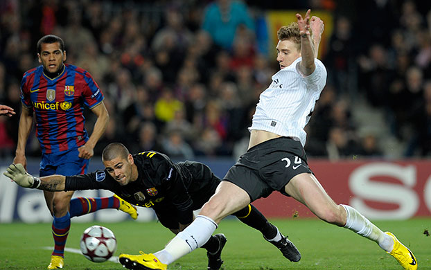 Barcelona v Arsenal: soccer