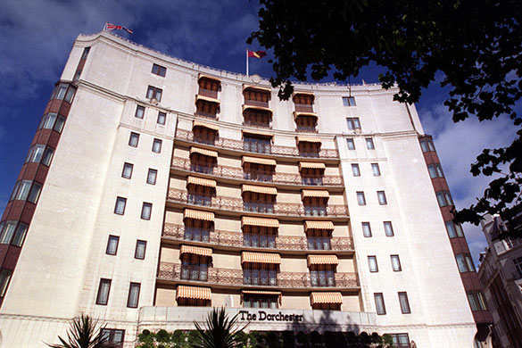 Week in Business: The service sector has recovered slowly, long-term forecasts are positive