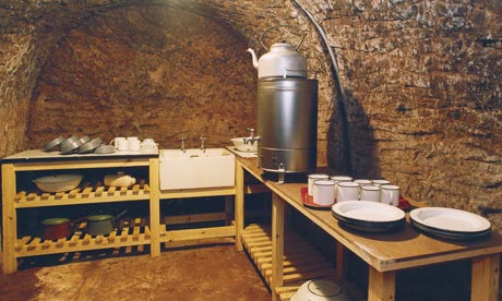 Air raid shelter canteen