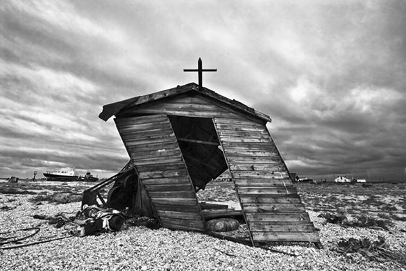 In pictures: derelict: engine shed in Dungeness