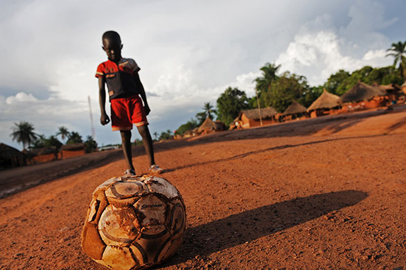 Obo Dispatch: A boy playing football