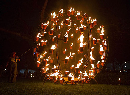 24 Hours in Pics: The French Compagnie Carabosse group light an installation in Singapore