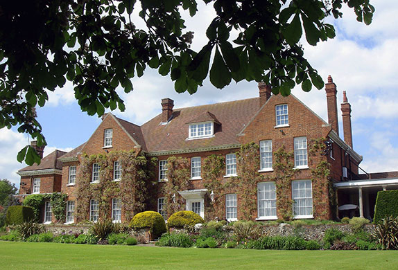 grace and favour houses: Dorneywood