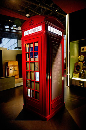 Museum of London: Museum Of London Opens New Gallery Of Modern London