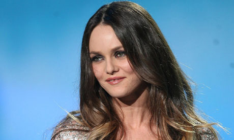 vanessa paradis style. Vanessa Paradis: A style icon