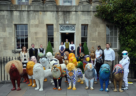 Global animal sculptures: Lions of Bath 2010