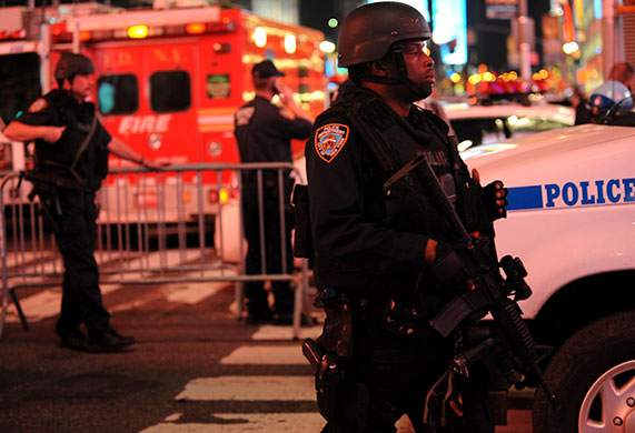 New York car bomb: Police stand guard around Times Square