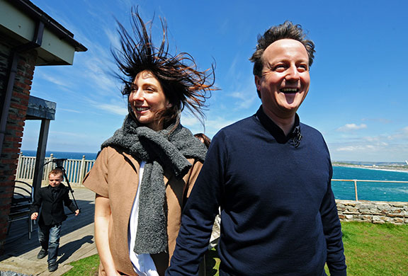 Election campaign: David Cameron and his wife Samantha in Newquay
