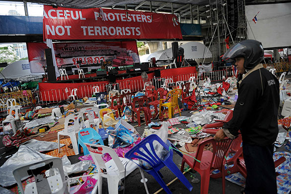 Thailand: A military officer at dismantled anti-government protest zone